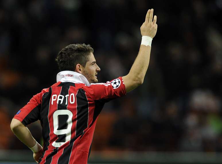 Para mecanismo da Fifa, Milan contribuiu mais que o Inter na formação de Pato