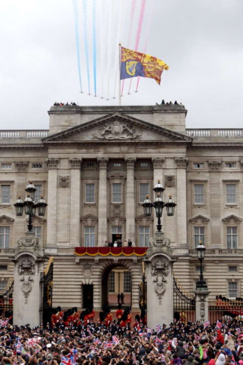 O palácio de Buckingham será palco de desfile para a "Fine Style: The Art of Tudor and Stuart Fashion"