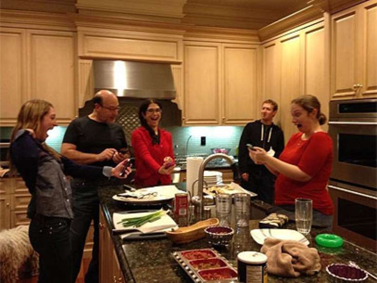 Imagem de fam&iacute;lia foi postada por Randi Zuckerberg e acabou sendo divulgada por brecha no Facebook