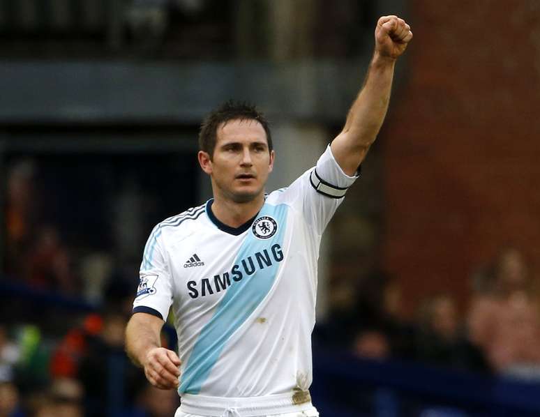Frank Lampard fez os dois gols do Chelsea contra o Everton