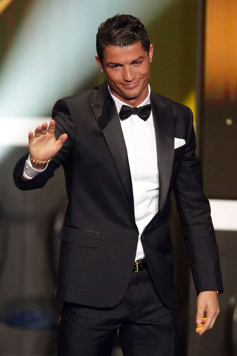 <p>Cristiano Ronaldo, vice da Bola de Ouro da Fifa em 2011 e 2012, é favorito em 2013</p>