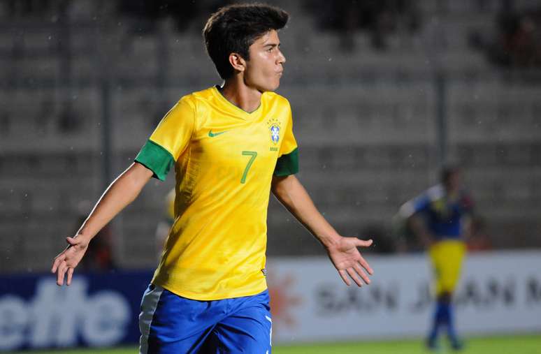 Mattheus defendeu a Seleção Brasileira, que fracassou no Sul-Americano Sub-20