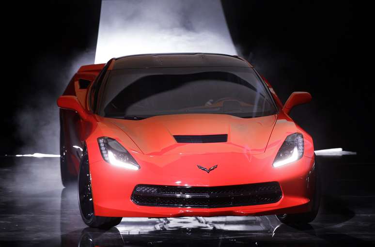 O grande lançamento da Chevrolet na edição 2013 do salão do automóvel de Detroit foi a sétima geração do Corvette, chamado de Stingray. O carro é equipado com motor 6.2 l de oito cilindros, capaz de gerar até 450 cavalos de potência e levar o carro de zero a 100 km/h em menos de quatro segundos