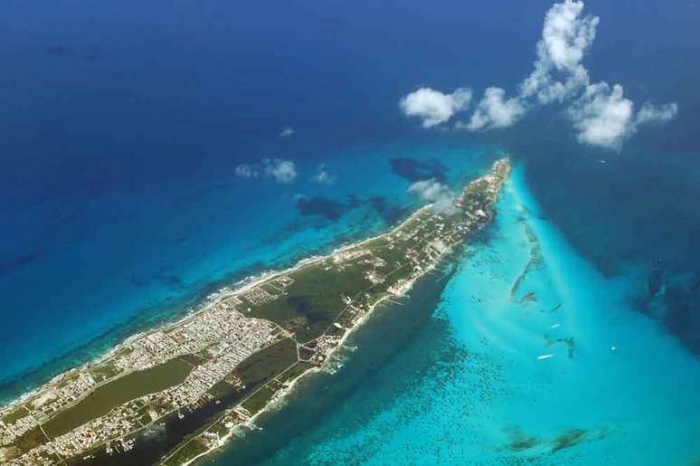 Em razão do tamanho, Isla Mujeres pode ser explorada a pé, com carrinho de golfe ou de bicicleta