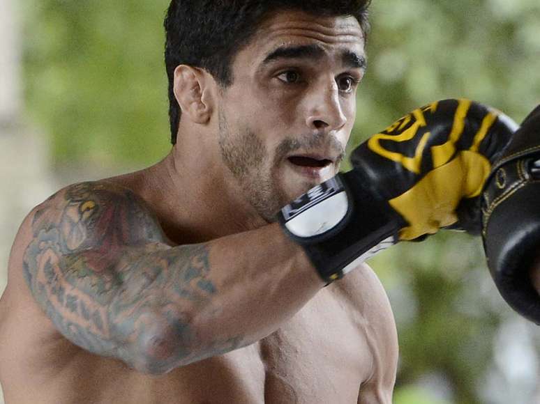 <p>Thiago Tavares aposta que, mesmo se virar deputado, vai conciliar com as carreiras&nbsp;de atleta e&nbsp;empres&aacute;rio</p>