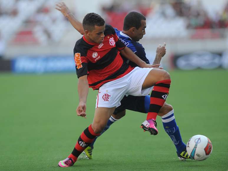 Ainda em coletiva, técnico do Flamengo criticou expulsão de Ramon no duelo com o Quissamã