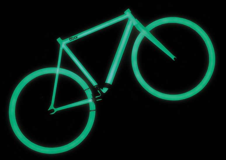 Iluminação das bicicletas pode ser carregada com luz solar ou artificial