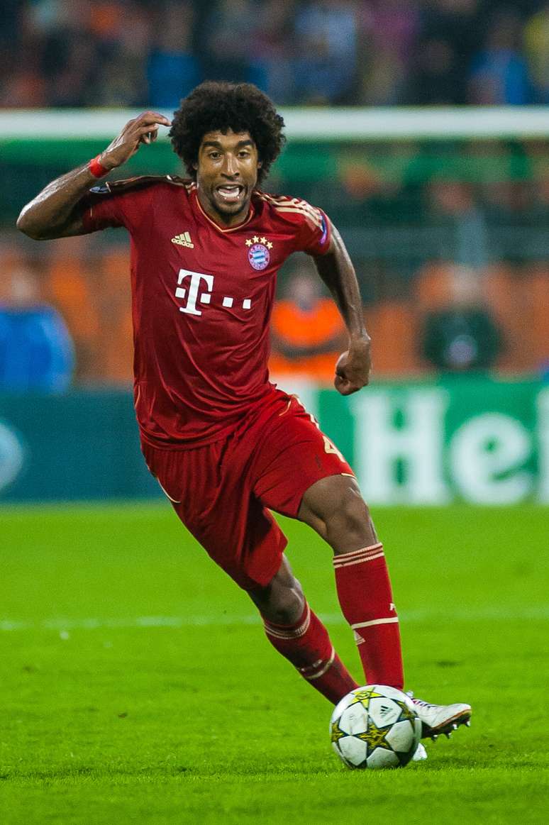 Bayern, do brasileiro Dante, pode aumentar vantagem na ponta do Campeonato Alemão