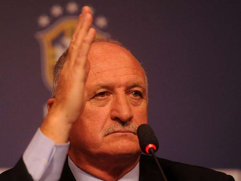 Scolari acompanhou a campanha fraca do Brasil no Sul-Americano Sub-20