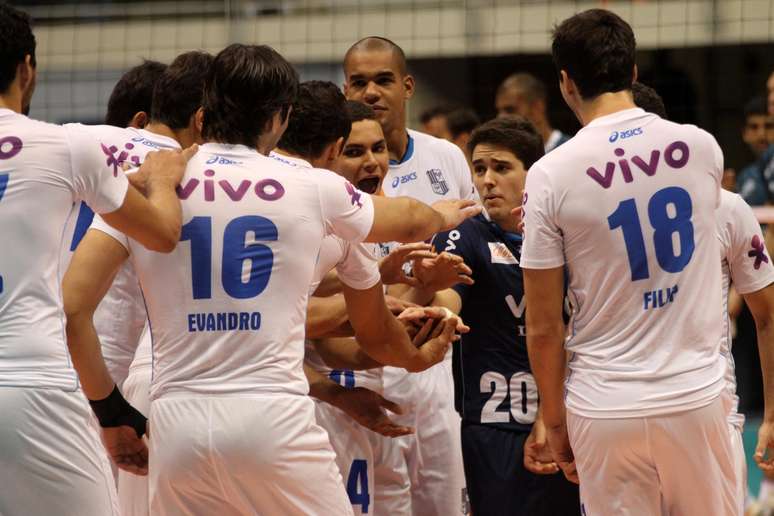 Medley/Campinas está vivo na briga pela quarta posição da Superliga