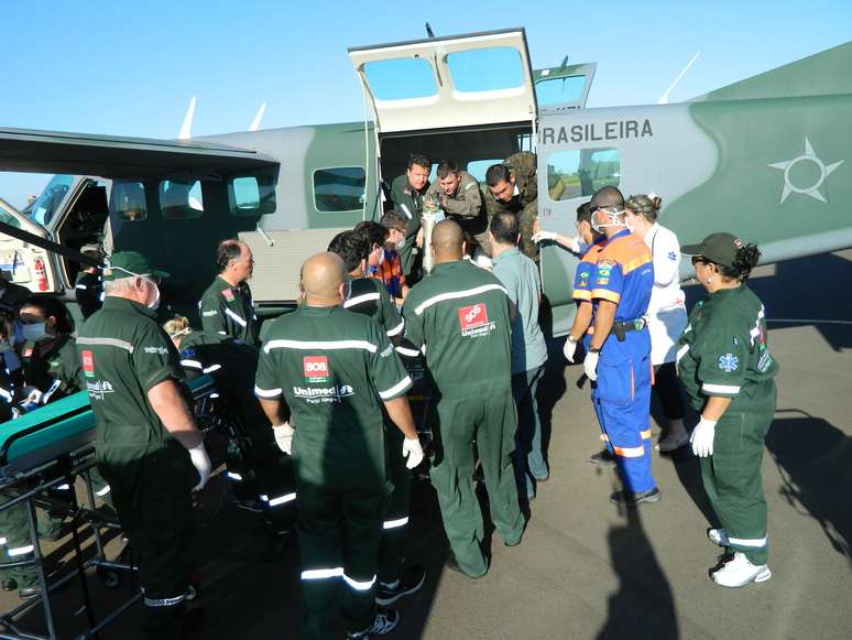 Os feridos graves estão sendo transferidos para hospitais de Porto Alegre
