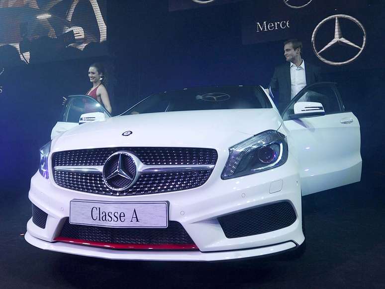 <p>A Mercedes-Benz promoveu a estreia do Classe A no Brasil em evento no mês de janeiro</p>