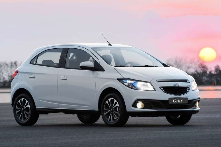 Chevrolet Onix emplaca 10.724 unidades em janeiro