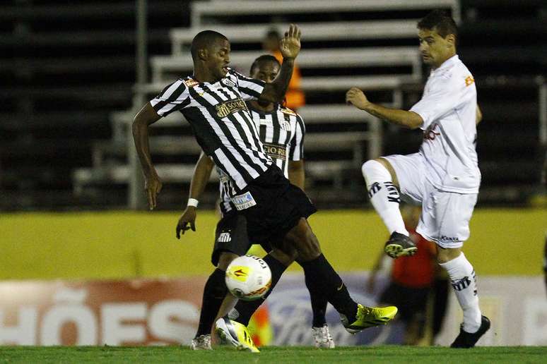 Renê Júnior&nbsp;deve atuar no clássico deste domingo, contra o São Paulo