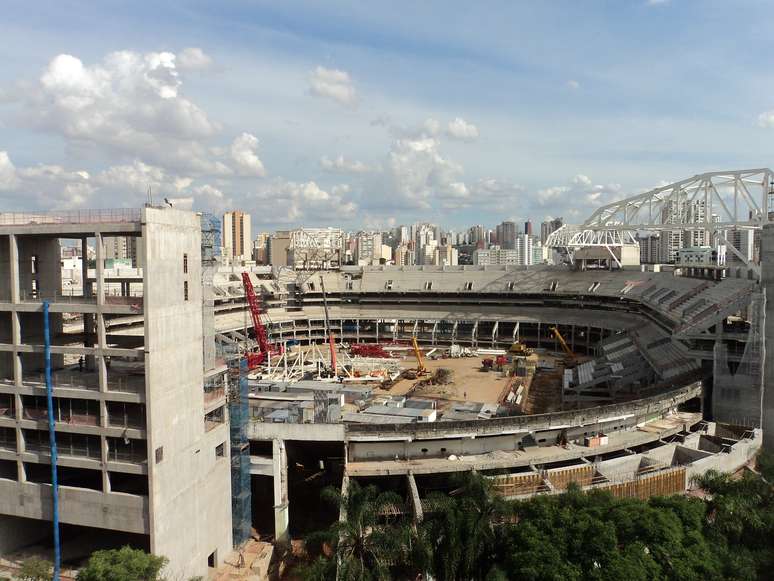 <p>Palmeiras e WTorre poderiam at&eacute; ter que demolir constru&ccedil;&atilde;o</p>