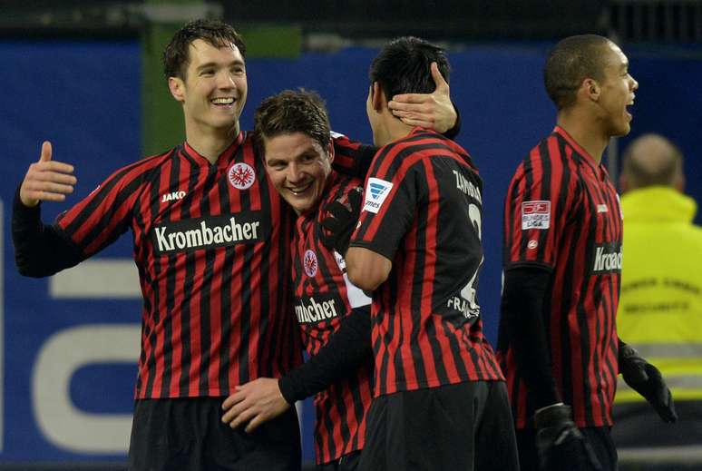 Eintracht Frankfurt não deu chances, mesmo jogando como visitante