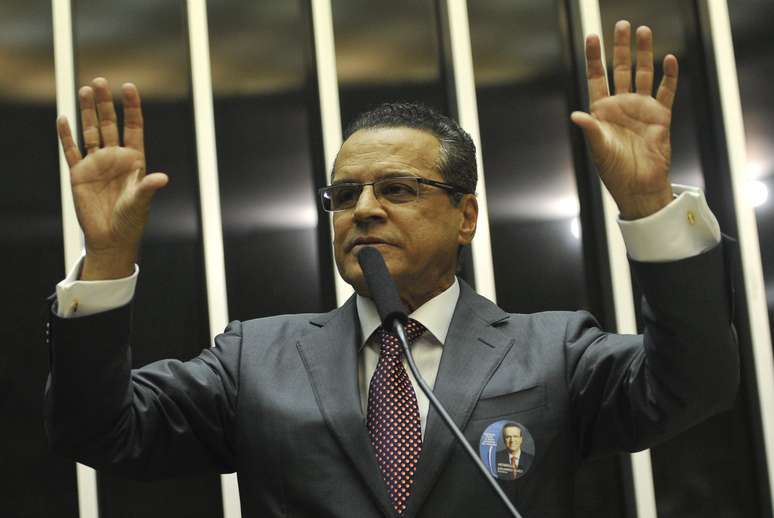 Henrique Eduardo Alves (PMDB-RN) é eleito o novo presidente da Câmara dos Deputados