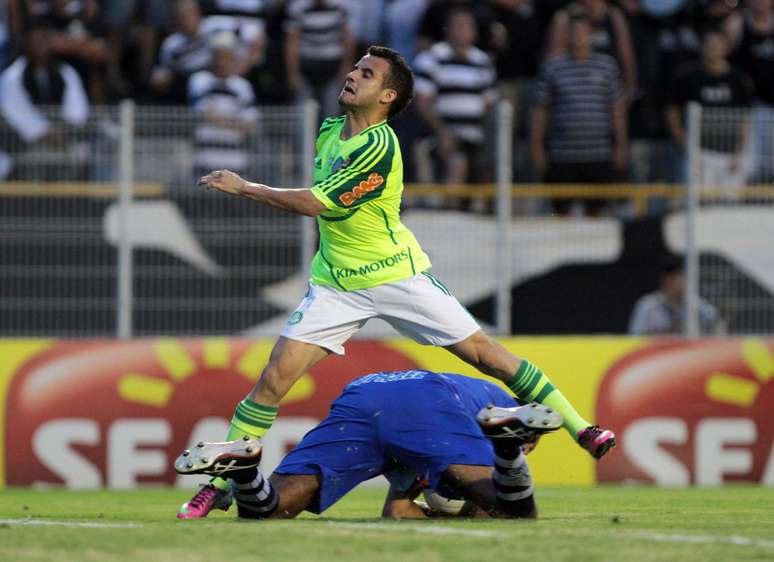 <p>Maikon Leite vai desfalcar o Palmeiras em pelo menos tr&ecirc;s jogos</p>