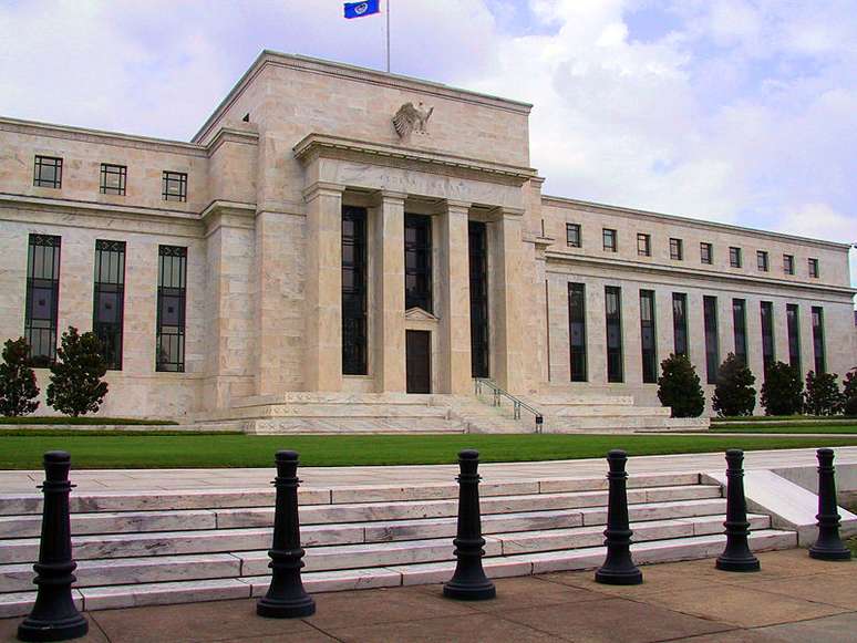 Federal Reserve, autoridade monetária, foi invadida por brechas no sistema