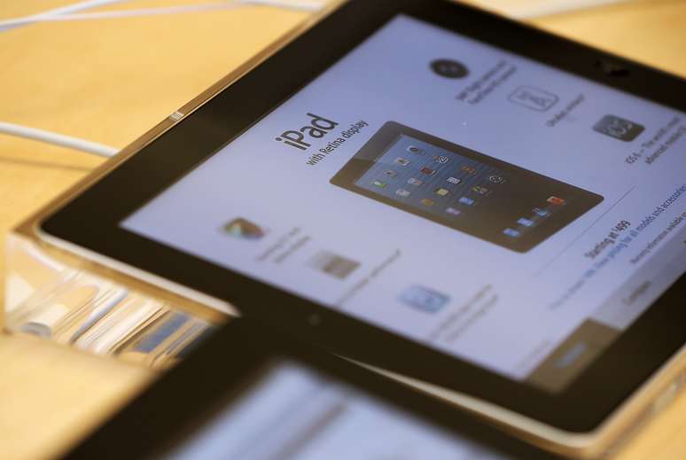 <p>Tablet da Apple, iPad enfrenta forte concorrência de modelos com o Android</p>