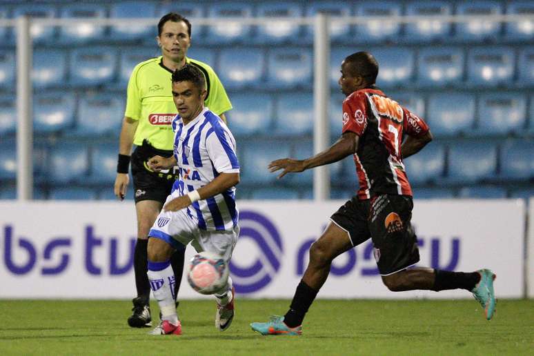 Avaí e Joinville empataram por 2 a 2 em clássico