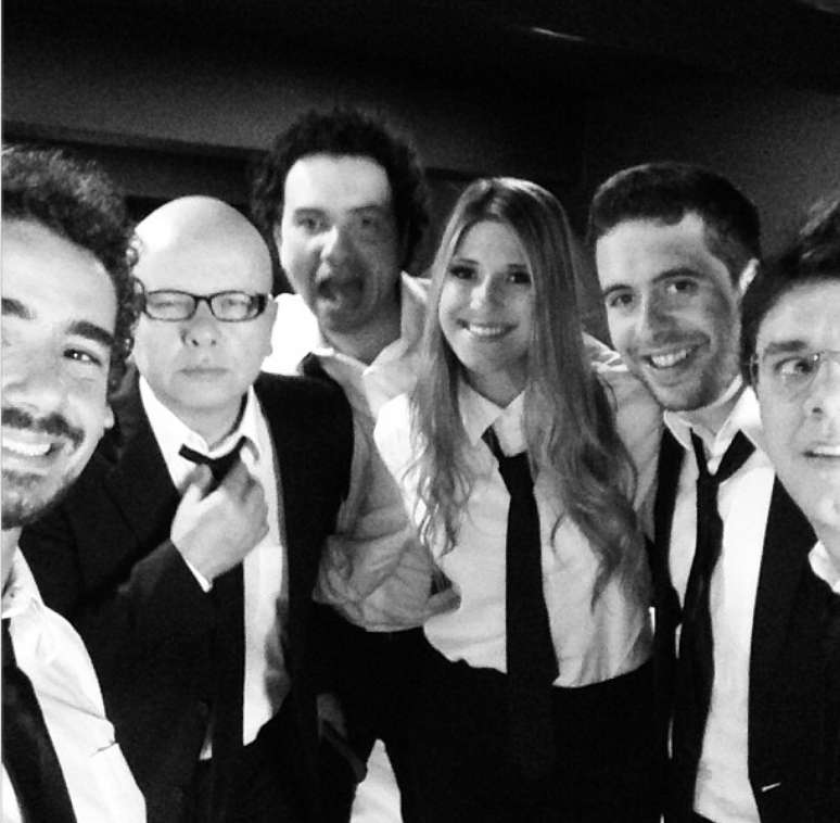 Felipe Andreoli mostrou o elenco de 2013 do humorístico reunido