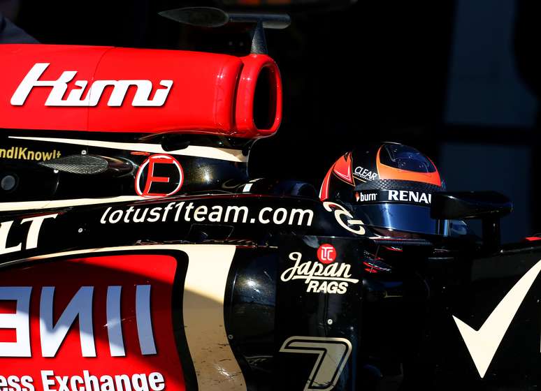 <p>Kimi Raikkonen pilotou novo carro em Jerez de la Frontera</p>
