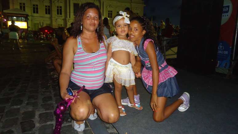 Marilene Santos trouxe a filha Maísa, 2, e a sobrinha Taiana, 12