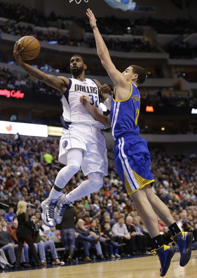 <p>O.J. Mayo atuou pelo Dallas Mavericks na vit&oacute;ria sobre o Golden State Warriors</p>