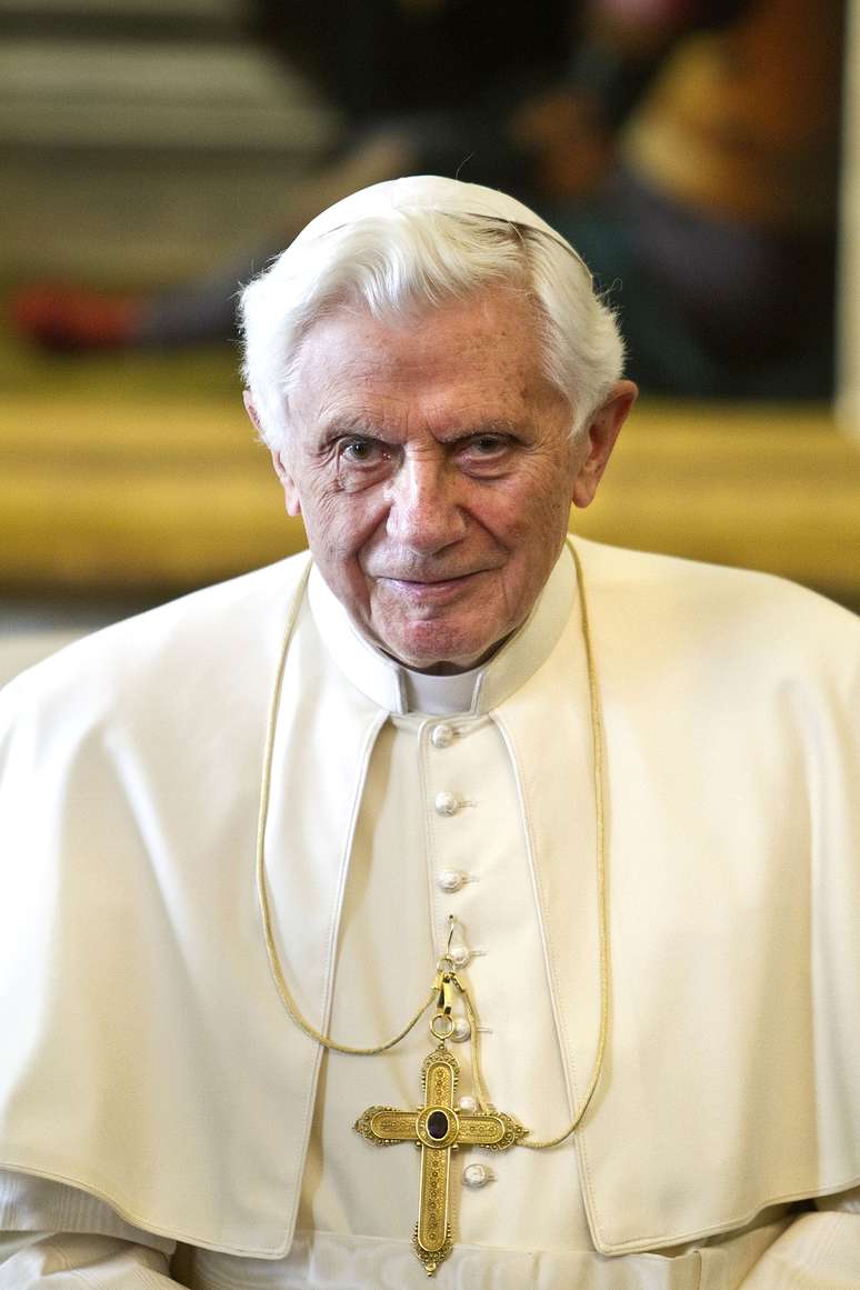 Papa Bento XVI em encontro com o primeiro ministro italiano