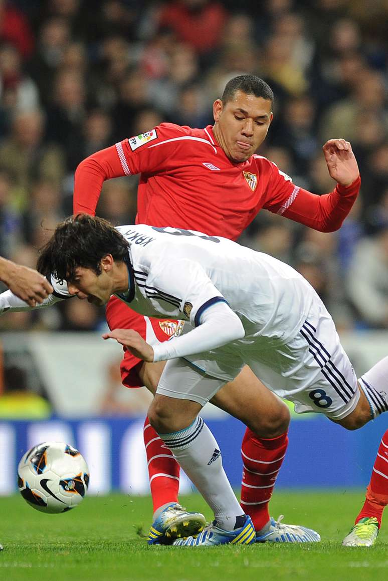 <p>Kaka foi um dos destaques do Real Madrid contra o Sevilla pelo Espanhol</p>
