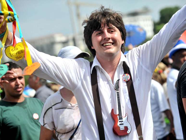 <p>O estudante Ralf Toenjes fez sucesso como sósia de Paul McCartney no bloco Sargento Pimenta</p>