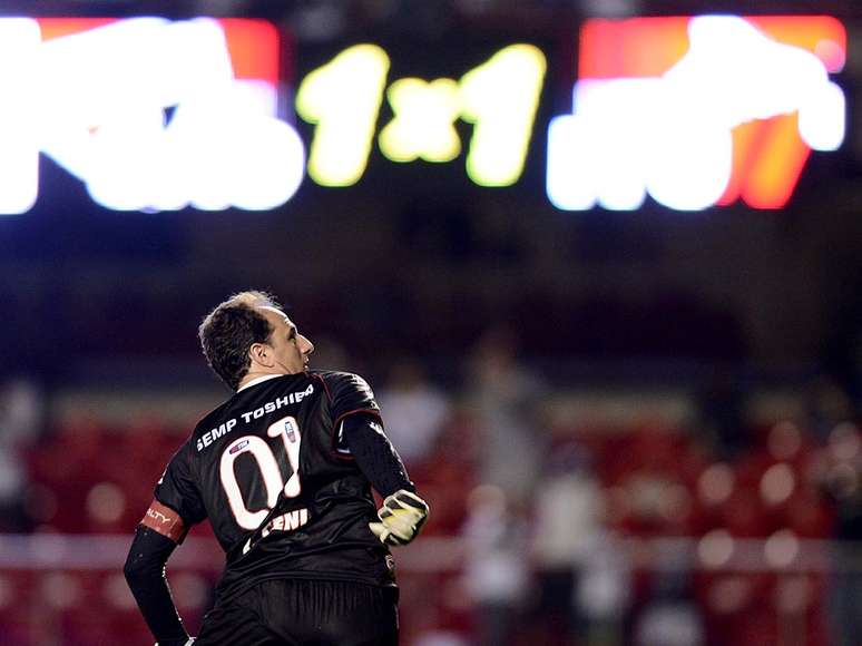 <p>Ceni falhou no gol do Ituano, mas São Paulo conseguiu vencer</p>