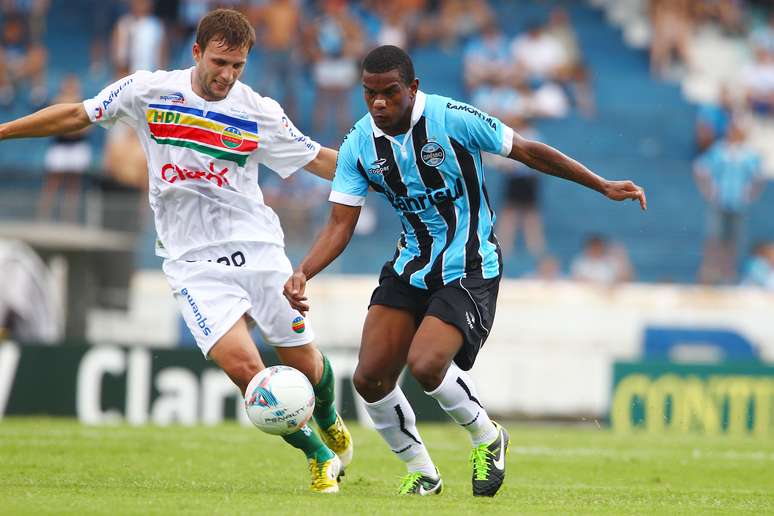 <p>Fernando jogou neste domingo, mas ficou fora da partida contra o Huachipato, pela Copa Libertadores</p>