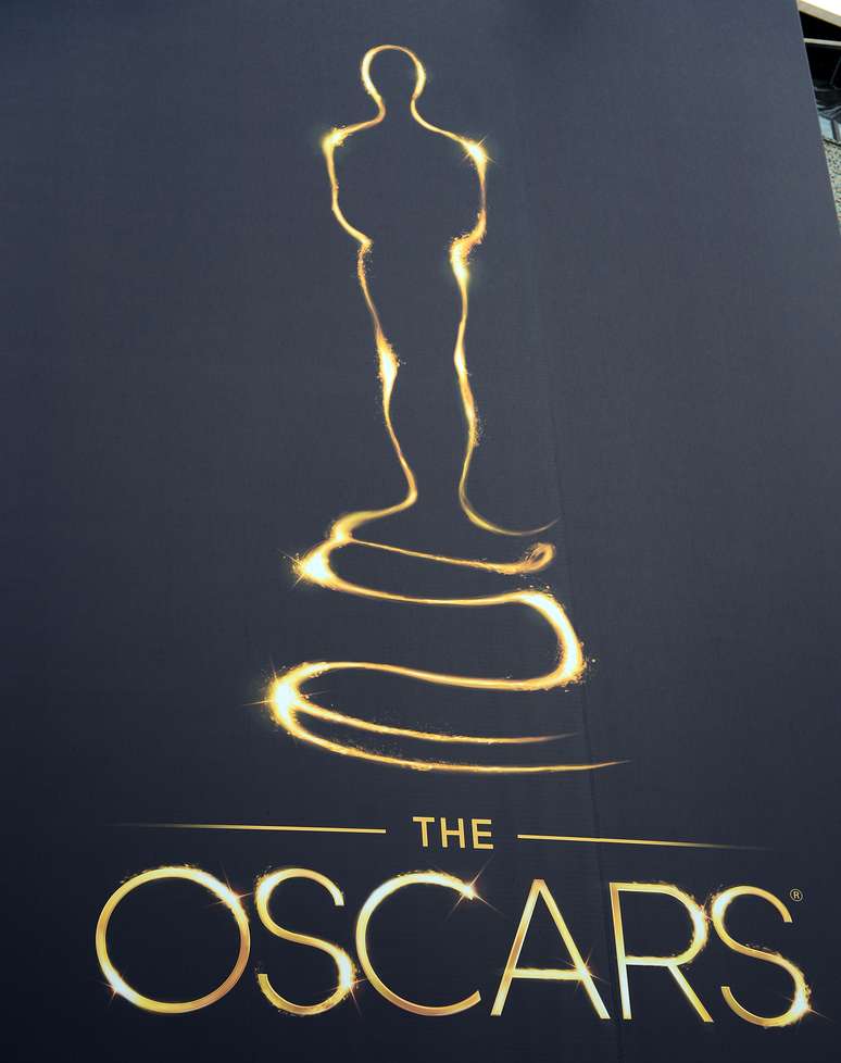 <p>O Hollywood &amp; Highland Center, em Hollywood, nos Estados Unidos, j&aacute; recebe os &uacute;ltimos preparativos para a 85&ordf; edi&ccedil;&atilde;o do Oscar</p>