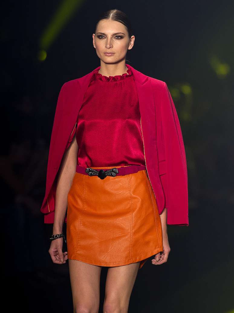 <p>Isabella apostou no color blocking, consolidado há algumas temporadas</p>