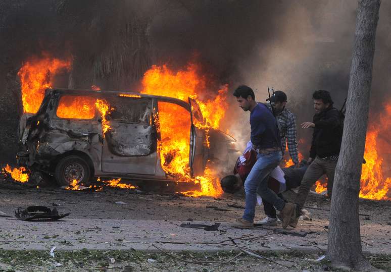 <p>Atentado de quinta-feira deixou dezenas de mortos em Damasco</p>