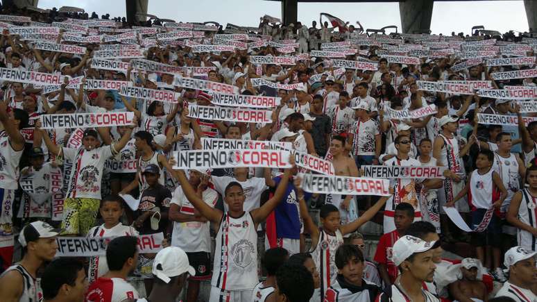 <p>Torcidas organizadas foram banidas no Recife, mas órgãos alegaram não poderem vetar entradas</p>