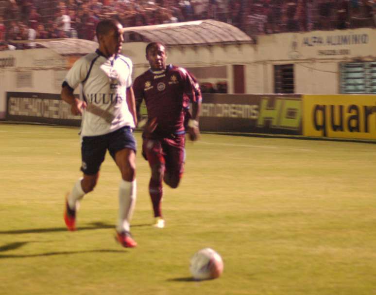 <p>Em casa, Caxias fez 3 a 1 e garantiu vaga; semifinal é contra o São Luiz de Ijuí</p>