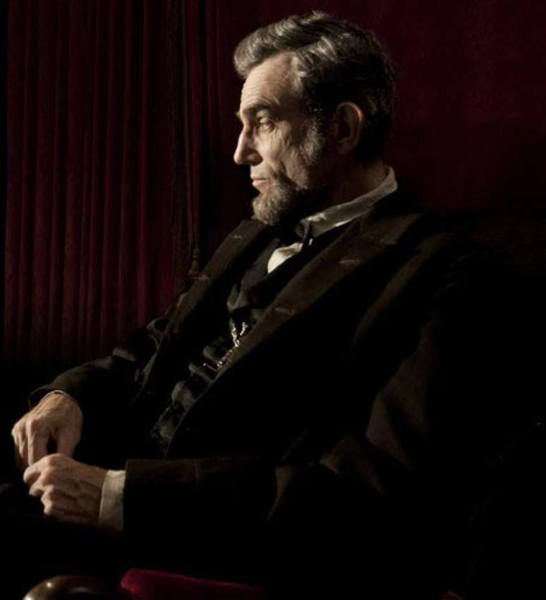 <p>Daniel Day-Lewis ganhou o Oscar por representar o presidente americano Abraham Lincoln, no longa 'Lincoln' </p>