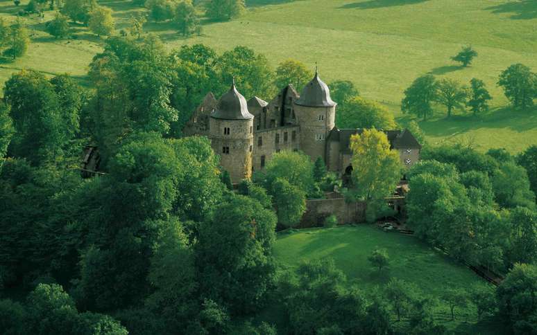 <p>Castelo de Dornröschenschloss Sababurg inspirou o conto da Bela Adormecida</p>