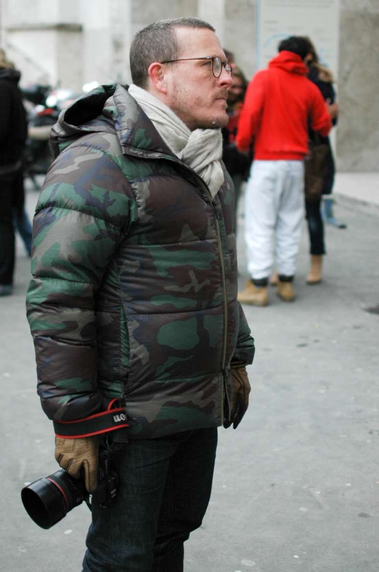 <p>Scott Schuman, do blog <em>The Sartorialist</em>, escolheu um casaco camuflado</p>