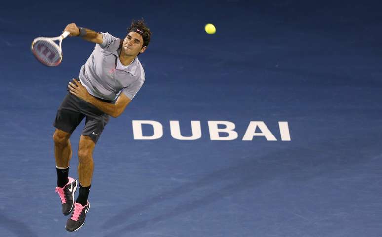Federer encara Berdych na semifinal do ATP 500 de Dubai