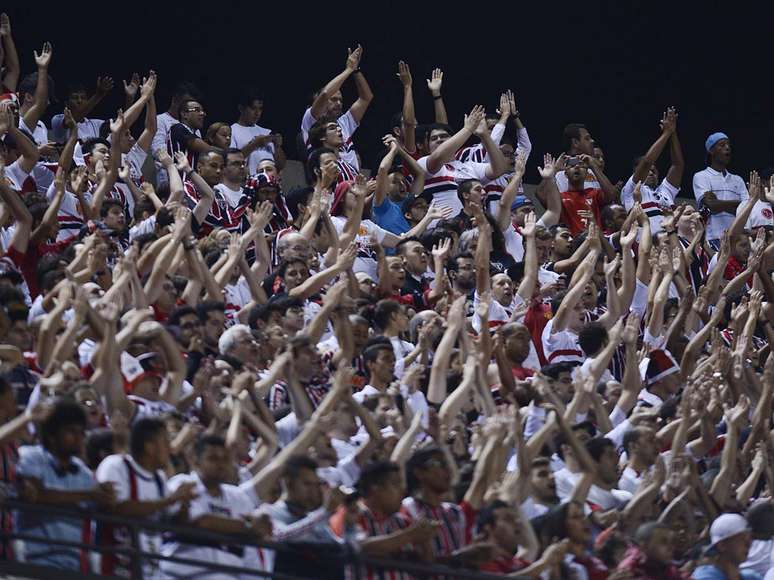 <p>Na Recopa, Corinthians não terá direito de colocar torcida no Morumbi</p>