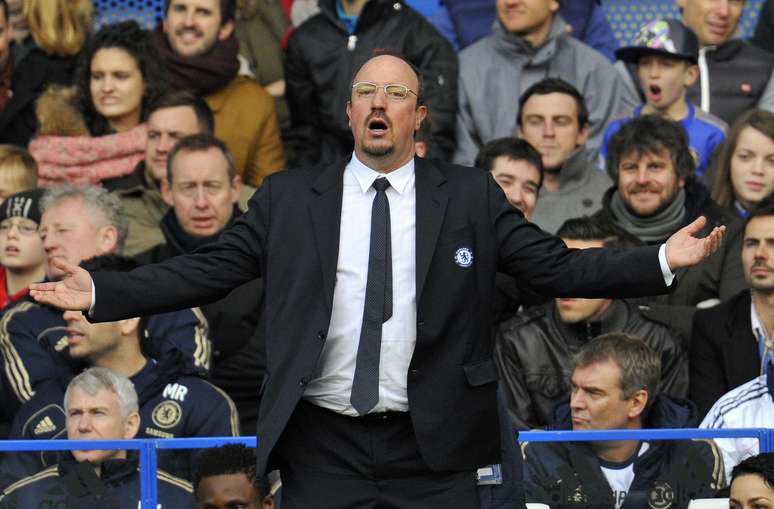 Rafa Benítez, segundo a imprensa inglesa, pode ser demitido pelo Chelsea a qualquer momento