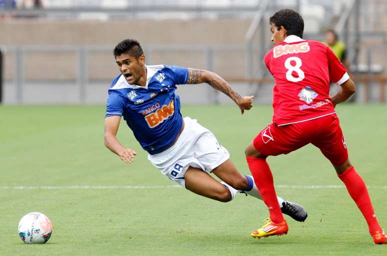 Cruzeiro venceu Tombense por 3 a 1 pelo Campeonato Mineiro