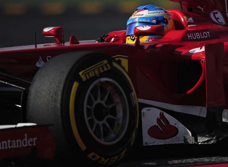 <p>Alonso assumiu a Ferrari neste domingo e fez o segundo melhor tempo</p>