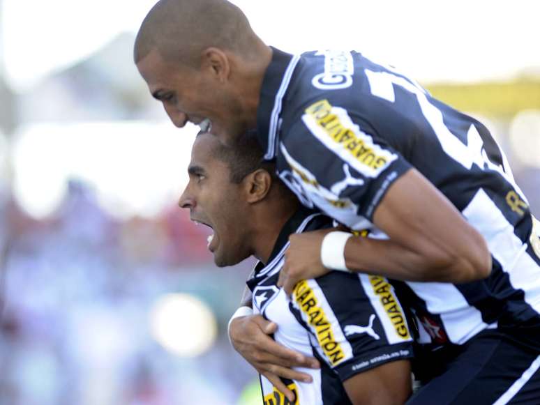 <p>Botafogo, de Julio Cesar, venceu Flamengo por 2 a 0</p>