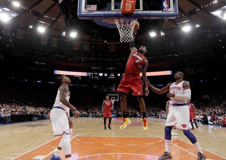 <p>Heat, de LeBron, bateu os Knicks em Nova York</p>