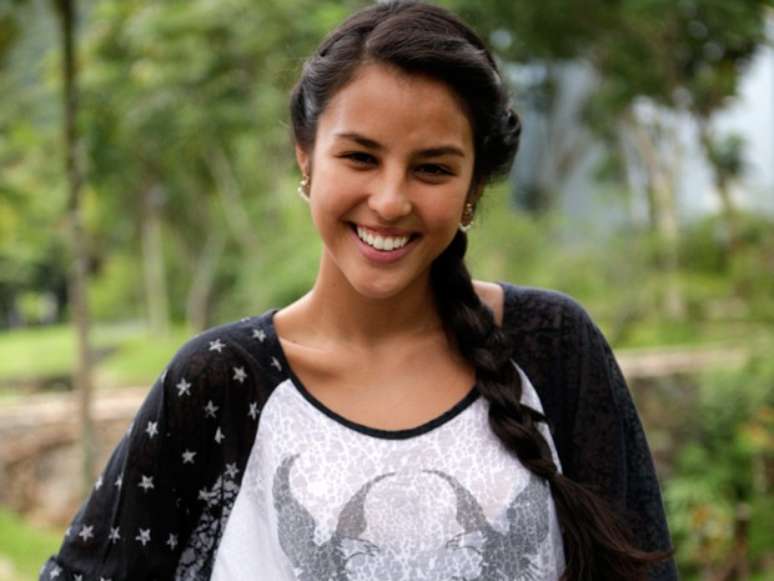 <p>Yanna vive Tamar</p>